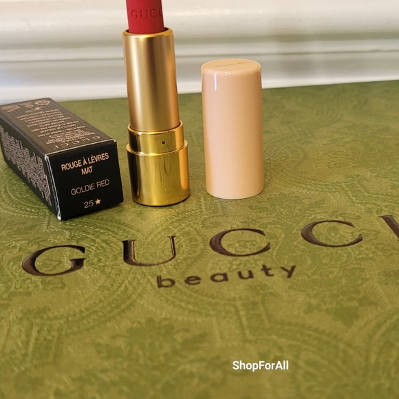 Gucci mini lipsticks - Picture 3 of 6